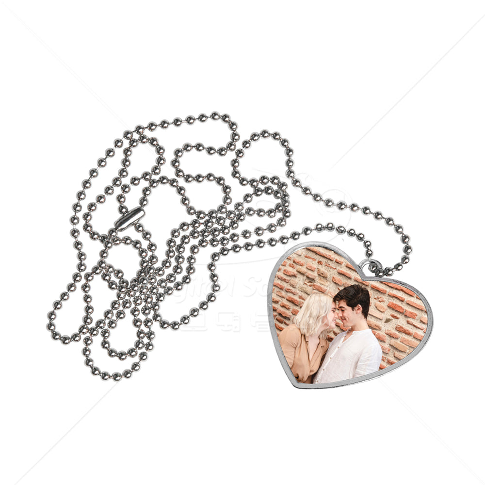 Collar Metálico de Corazón